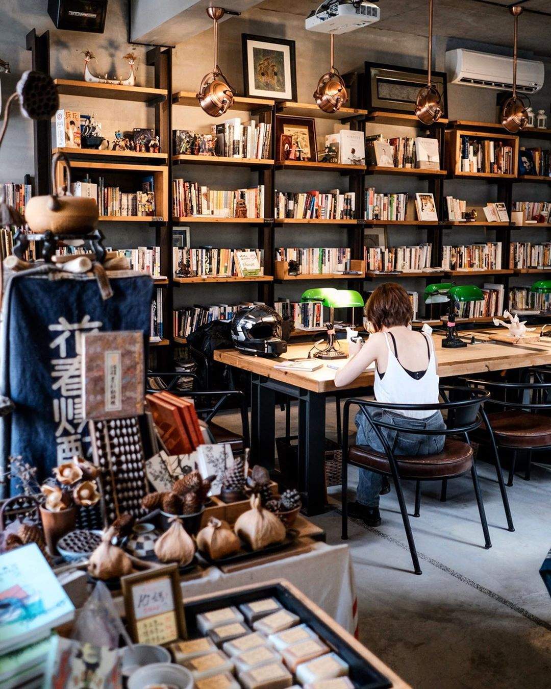 食冊cafe書店@elissac__ Dining Book Café Bookstore
