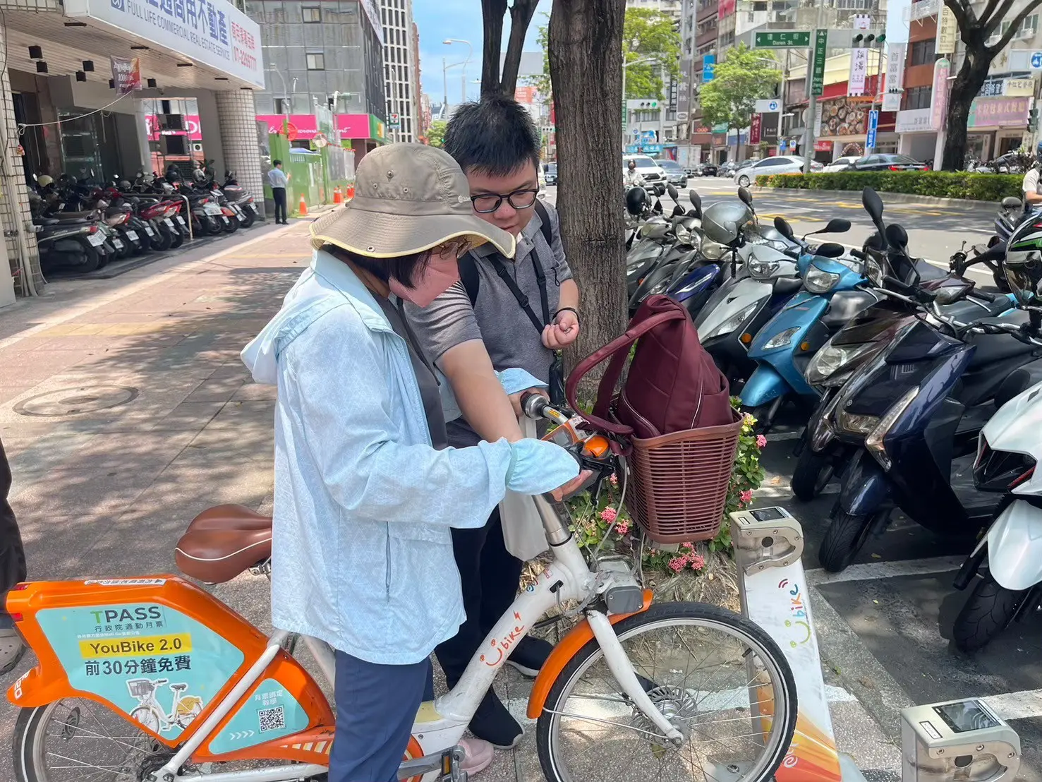 Taitung Promotes Green Transportation And Travel With Youbike Rollout(2)