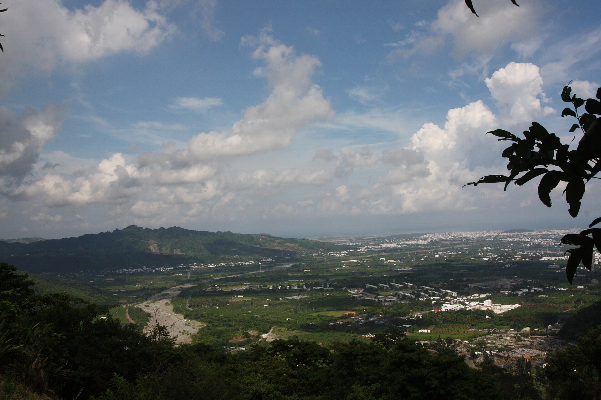 The Taitung Plain seen from the Ligavon Trail